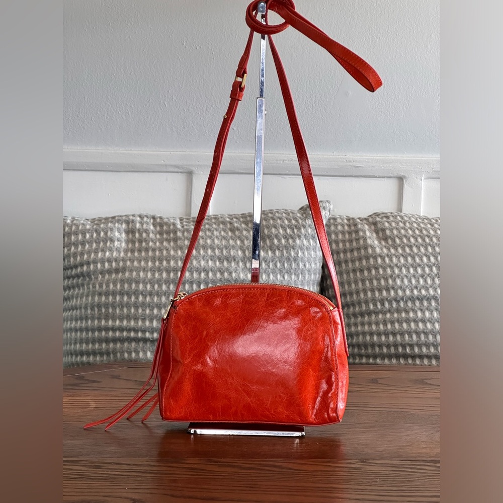 Hobo 2 Zipped Compartments Small Crossbody Bag Orange Leather
